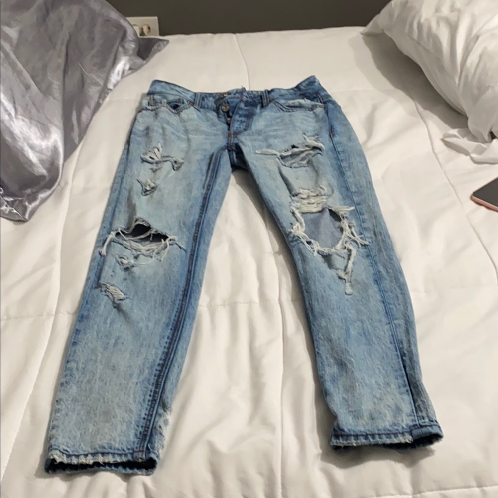 American Eagle Mom Jean